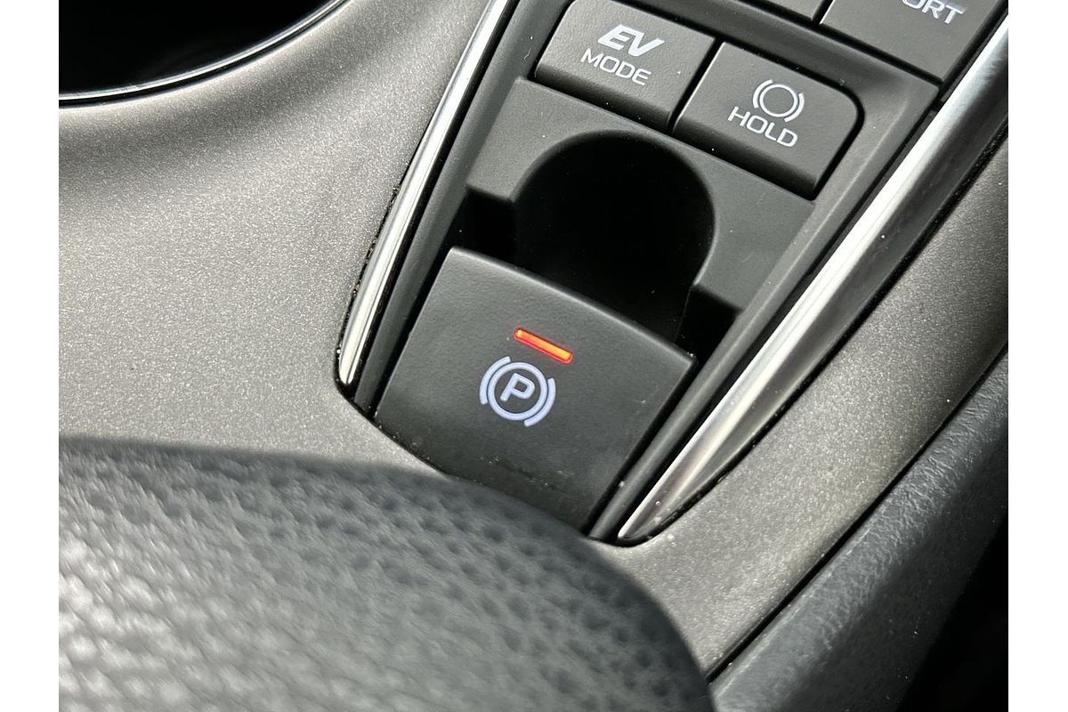2024 Toyota Camry Ascent Sport AXVH80R
