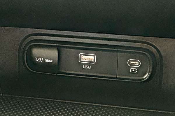 2023 Kia Sportage S NQ5