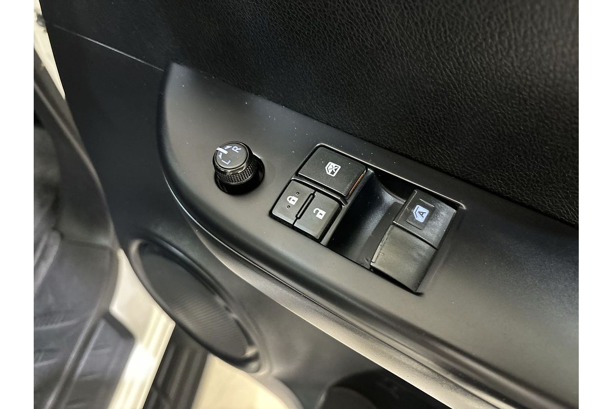 2018 Toyota Hilux SR GUN126R 4X4