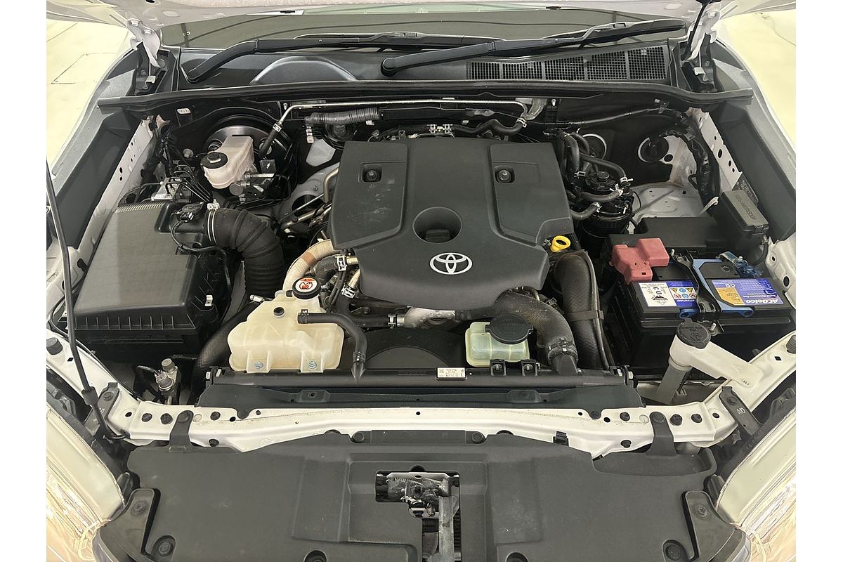 2018 Toyota Hilux SR GUN126R 4X4