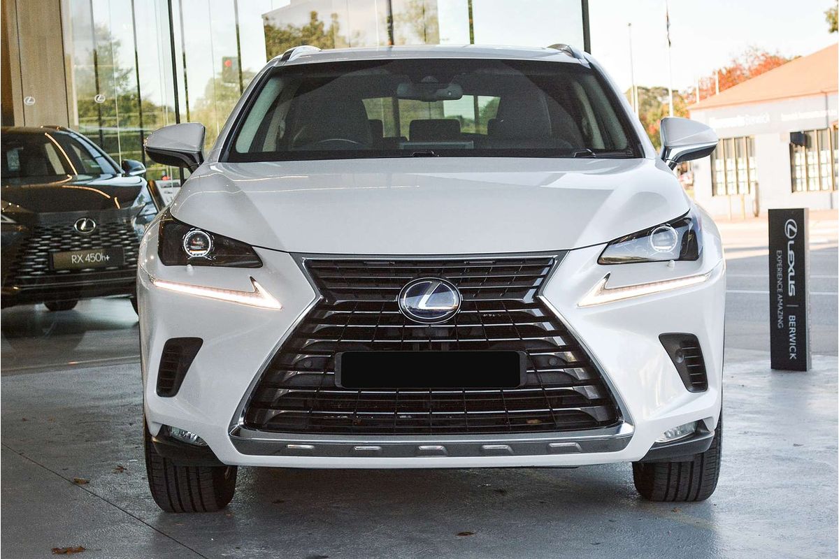 2018 Lexus NX NX300h Luxury AYZ10R