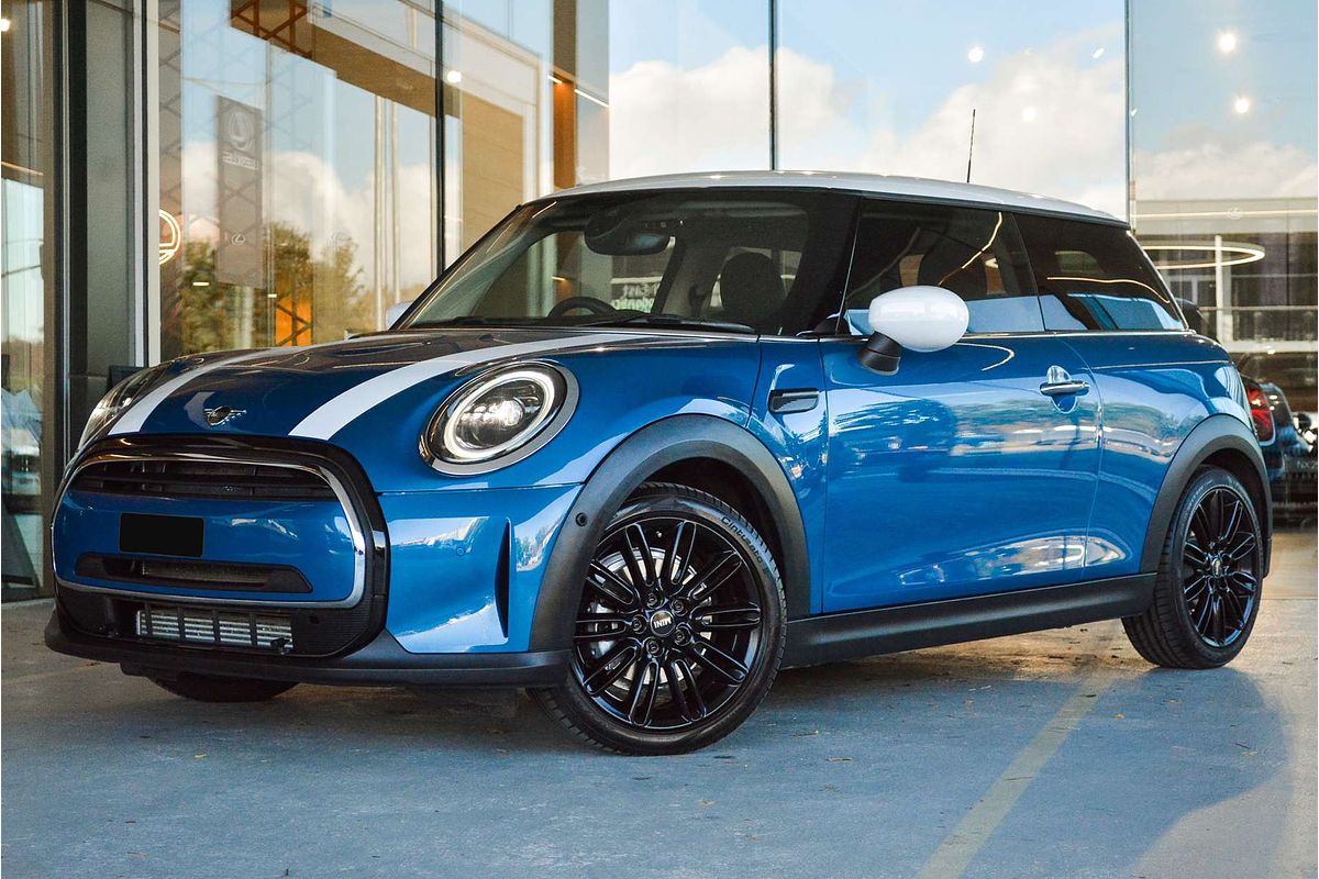 2023 MINI Hatch Cooper Classic F56 LCI-2
