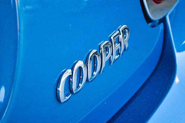 2023 MINI Hatch Cooper Classic F56 LCI-2