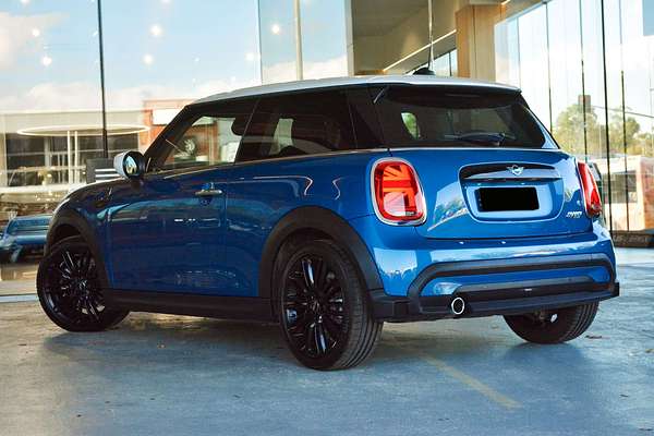 2023 MINI Hatch Cooper Classic F56 LCI-2