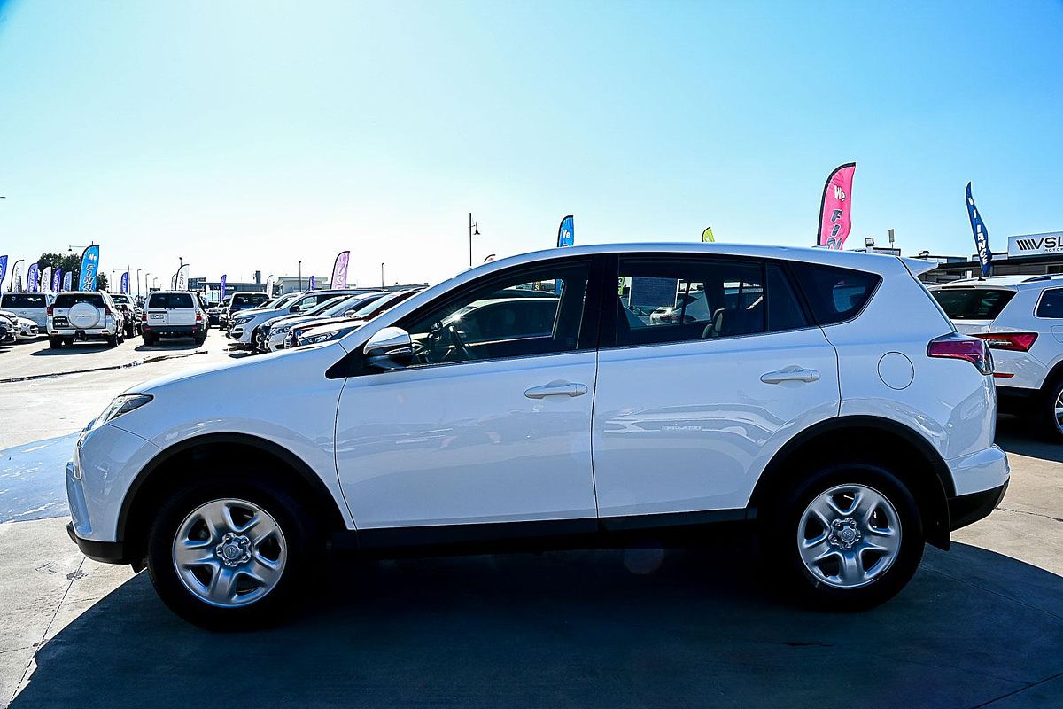 2018 Toyota RAV4 GX ZSA42R