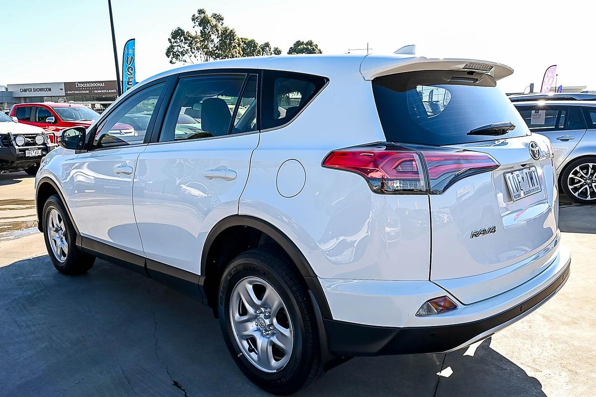 2018 Toyota RAV4 GX ZSA42R