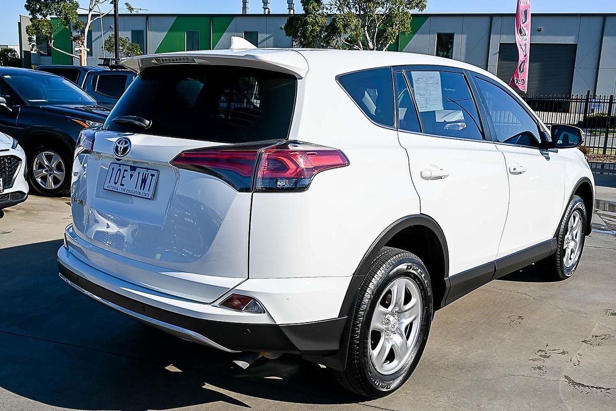 2018 Toyota RAV4 GX ZSA42R