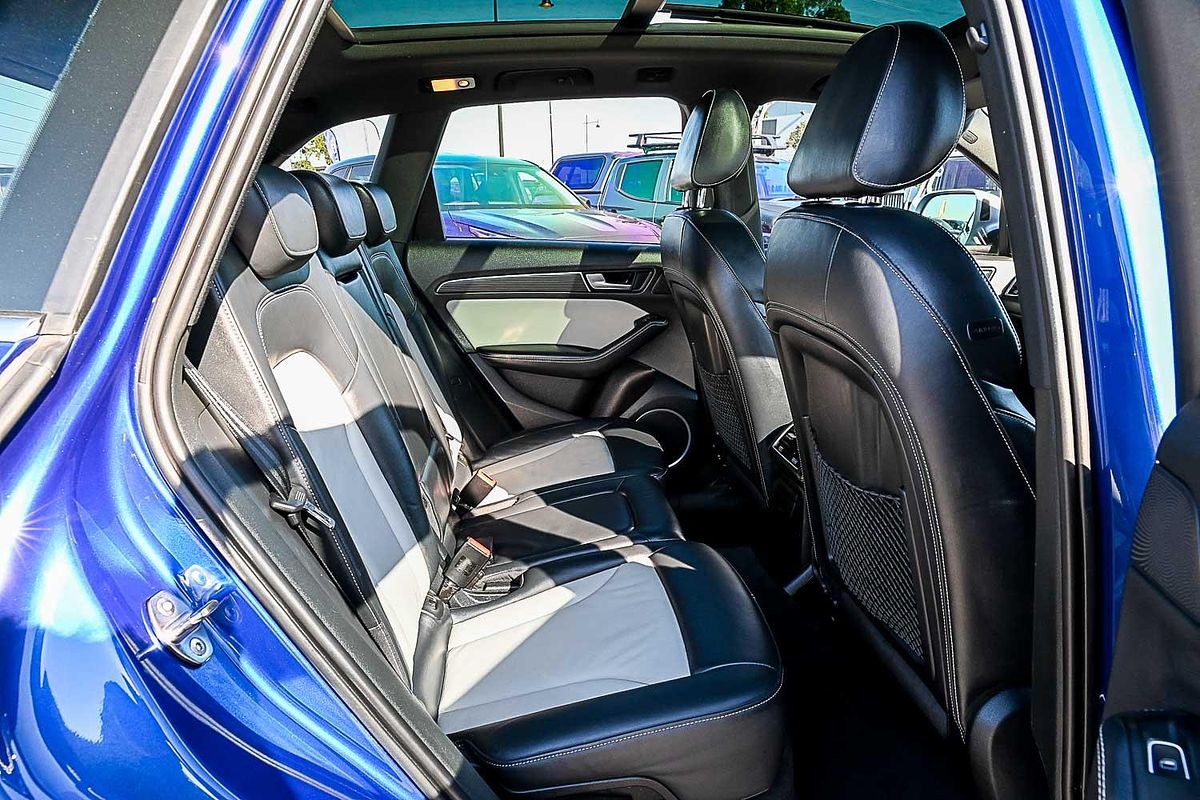2014 Audi SQ5 TDI 8R