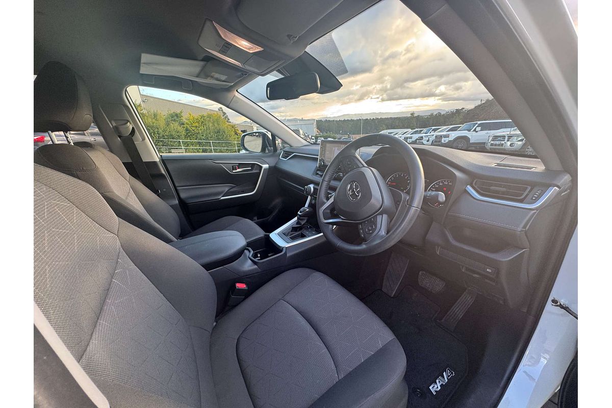 2022 Toyota RAV4 GXL MXAA52R