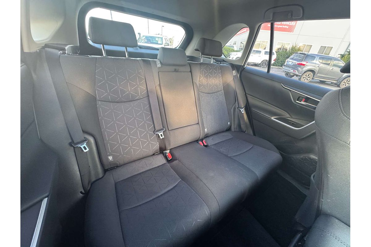 2022 Toyota RAV4 GXL MXAA52R