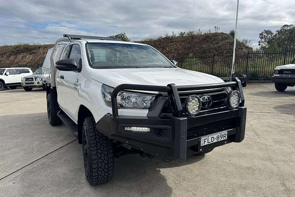 2022 Toyota Hilux SR GUN126R