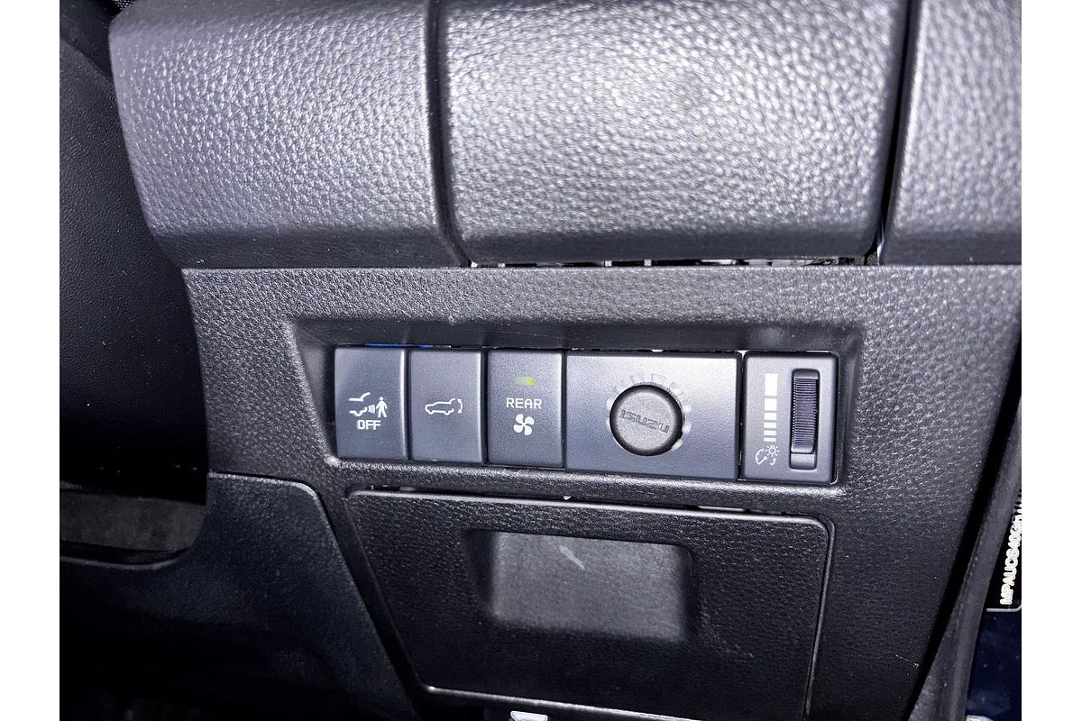 2024 Isuzu MU-X LS-U