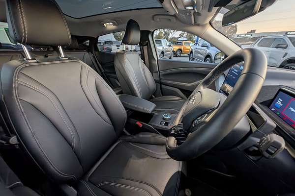 2023 Ford Mustang Mach-E Select