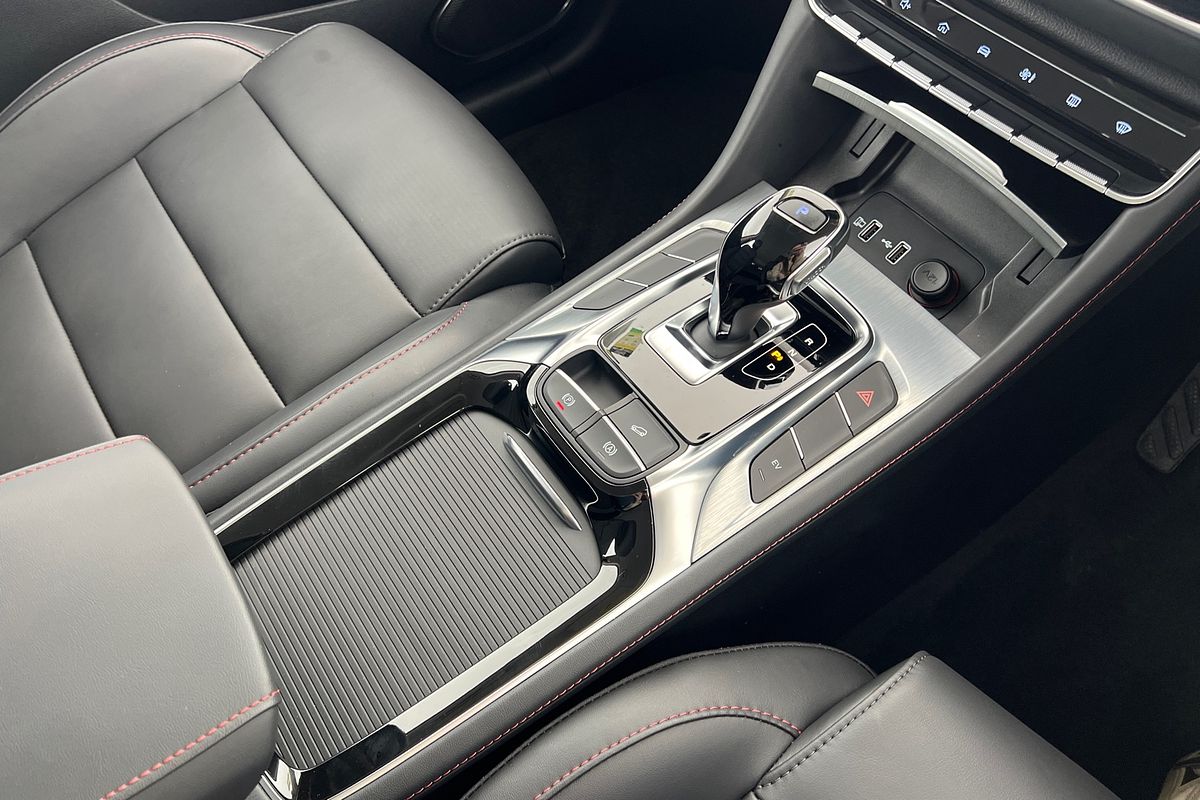 2024 MG HS Plus EV Excite SAS23
