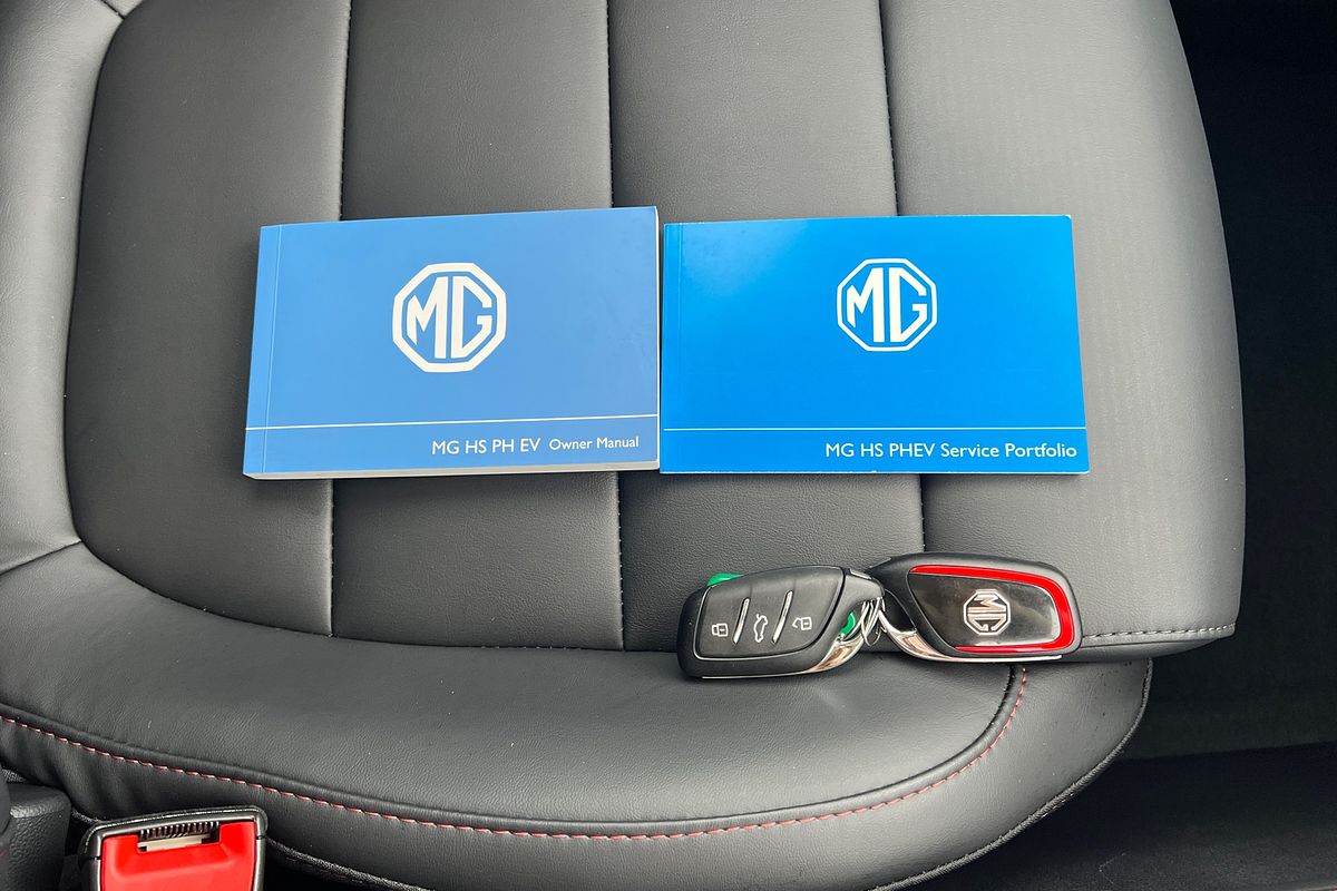 2024 MG HS Plus EV Excite SAS23