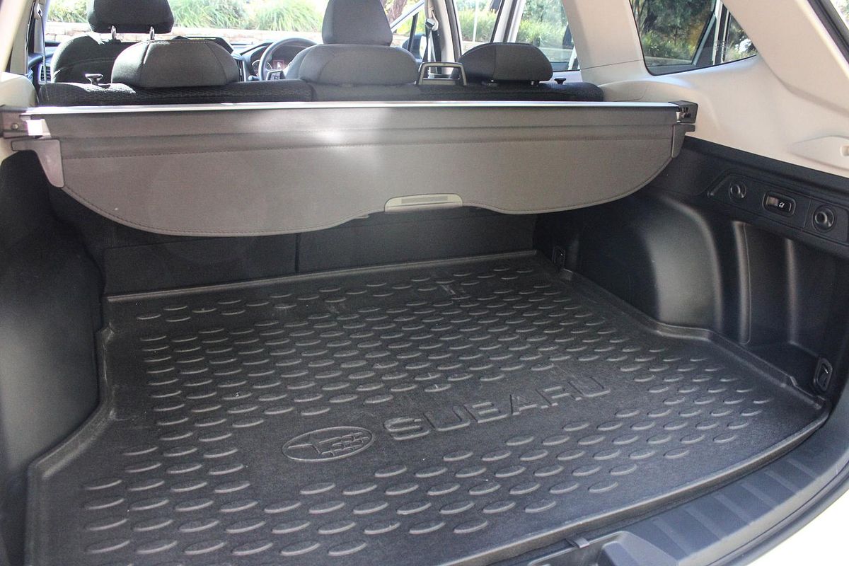 2023 Subaru Forester 2.5i Premium S5