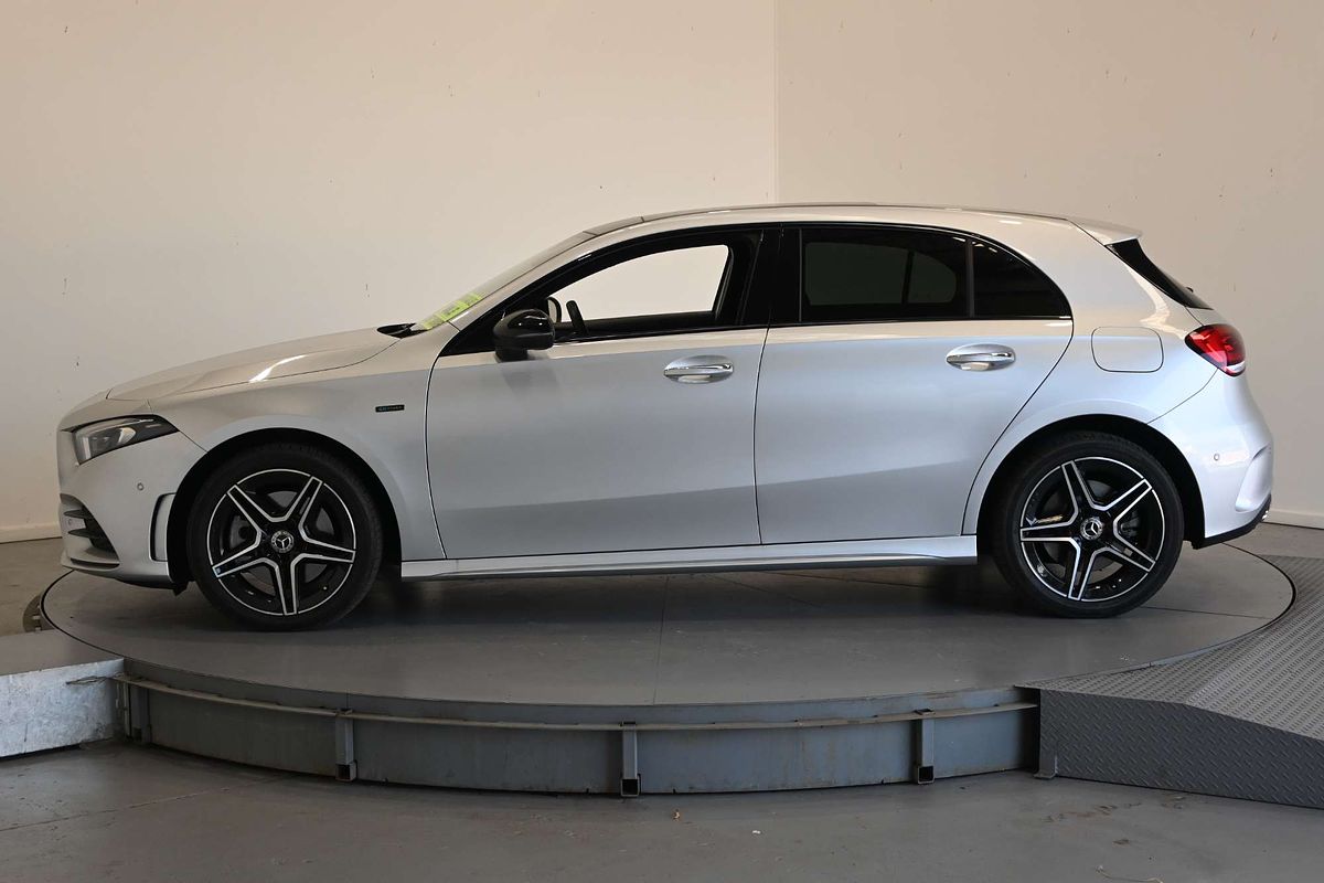 2020 Mercedes-Benz A-Class A250e W177