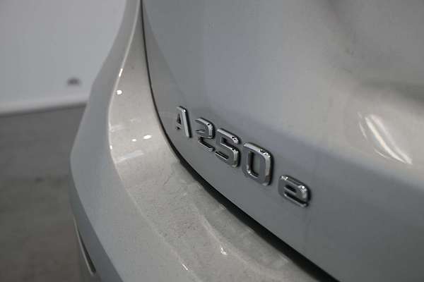 2020 Mercedes-Benz A-Class A250e W177