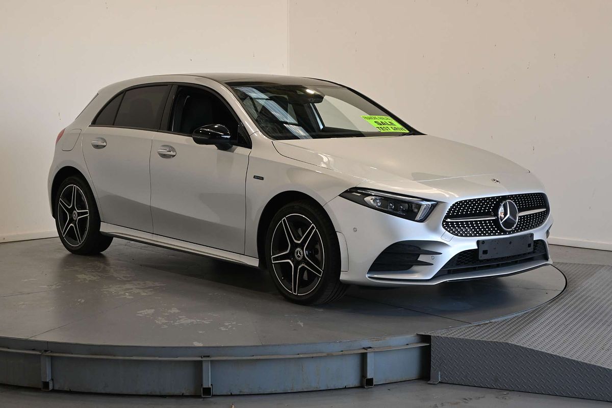 2020 Mercedes-Benz A-Class A250e W177