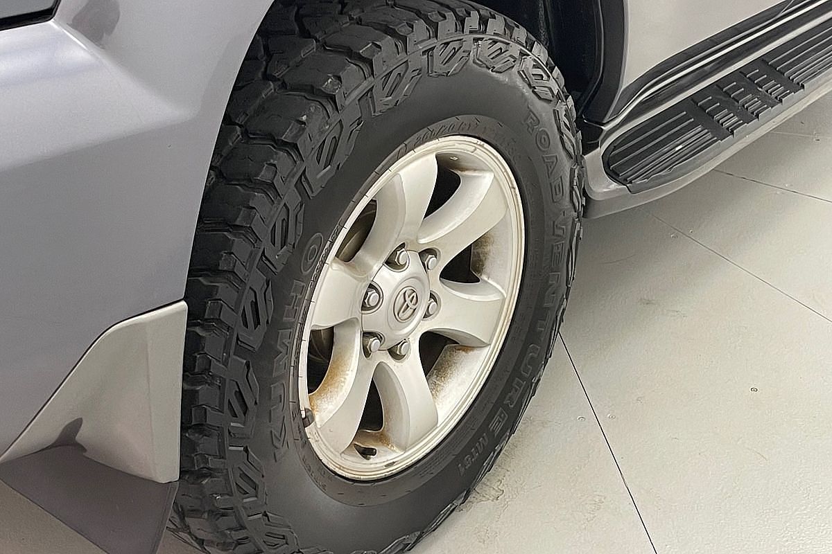 2004 Toyota Landcruiser Prado GXL GRJ120R