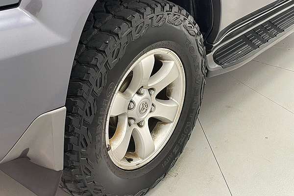 2004 Toyota Landcruiser Prado GXL GRJ120R