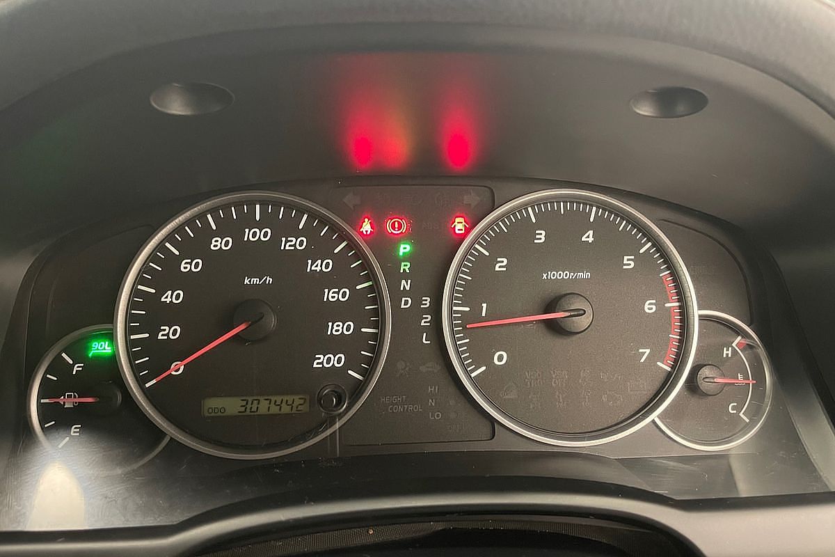 2004 Toyota Landcruiser Prado GXL GRJ120R