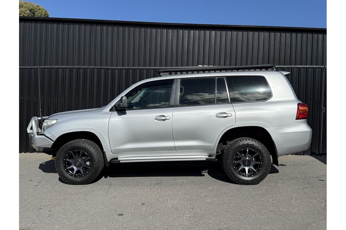 2012 Toyota Landcruiser GXL VDJ200R
