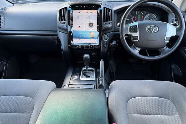 2012 Toyota Landcruiser GXL VDJ200R