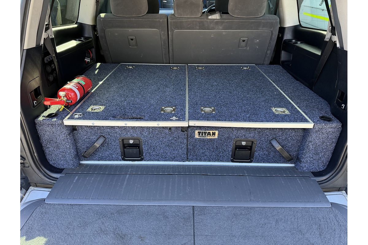 2012 Toyota Landcruiser GXL VDJ200R