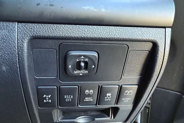2012 Toyota Landcruiser GXL VDJ200R
