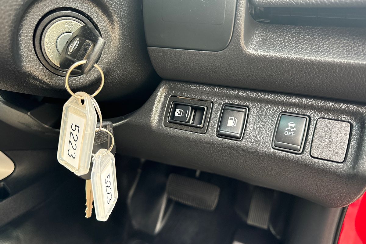 2019 Nissan Navara RX D23 Series 4 4X4