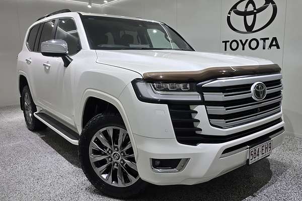 2022 Toyota Landcruiser Sahara ZX FJA300R