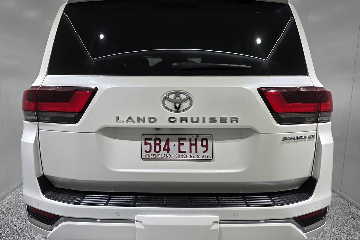 2022 Toyota Landcruiser Sahara ZX FJA300R