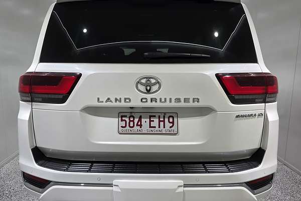 2022 Toyota Landcruiser Sahara ZX FJA300R