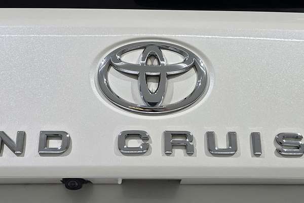 2022 Toyota Landcruiser Sahara ZX FJA300R