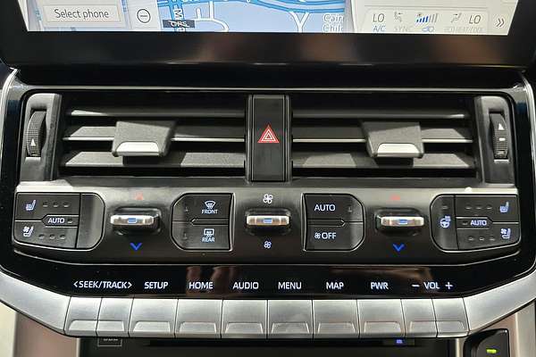 2022 Toyota Landcruiser Sahara ZX FJA300R