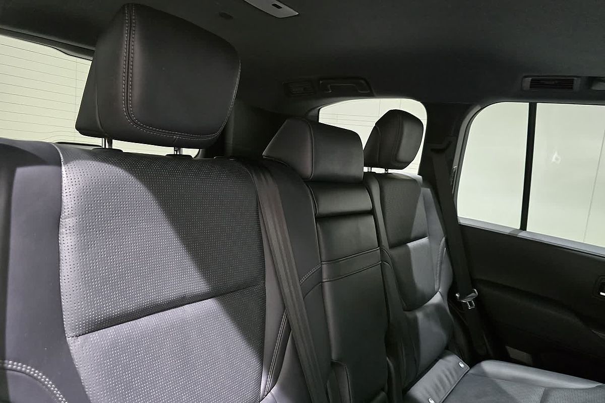 2022 Toyota Landcruiser Sahara ZX FJA300R