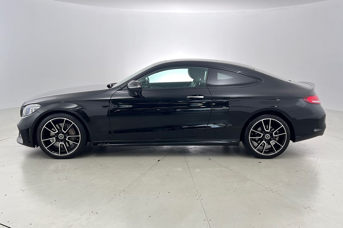 2021 Mercedes-Benz C-Class C300 C205