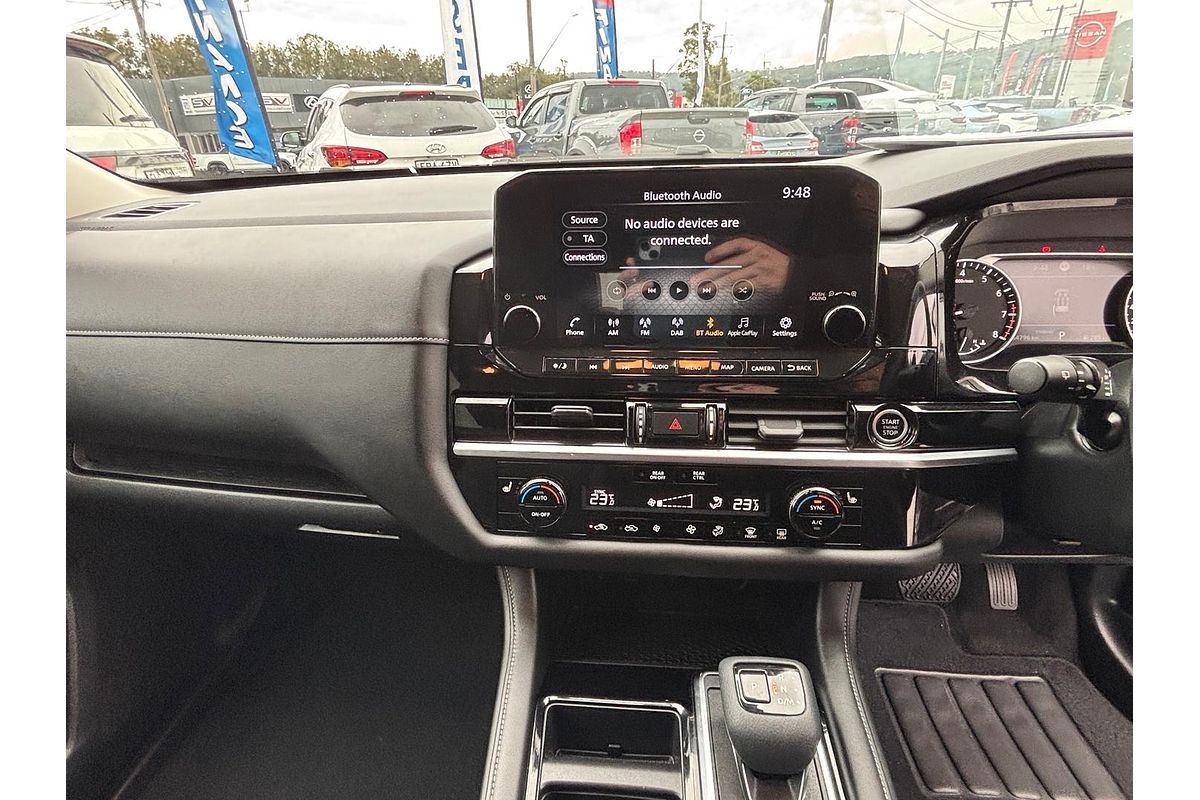 2022 Nissan Pathfinder ST-L R53