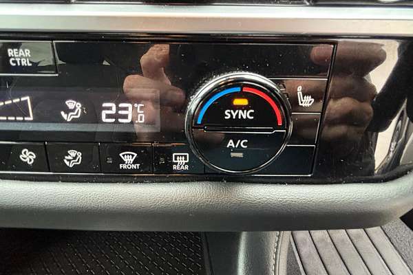 2022 Nissan Pathfinder ST-L R53