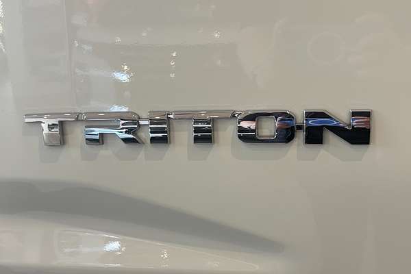 2024 Mitsubishi Triton GLX-R MV 4X4