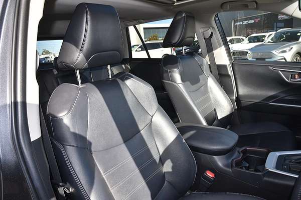 2021 Toyota RAV4 Cruiser AXAH52R