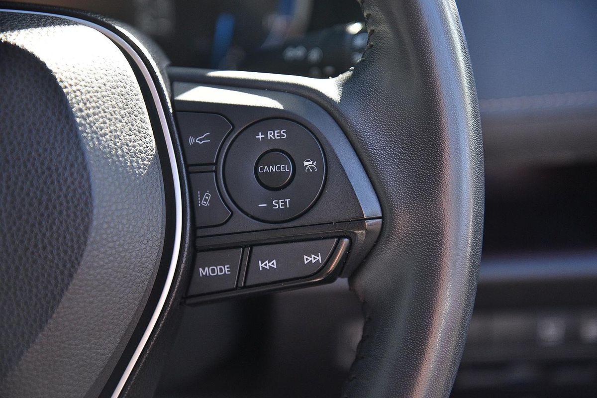 2021 Toyota RAV4 Cruiser AXAH52R