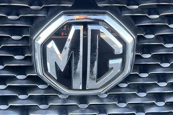 2018 MG ZS Essence AZS1