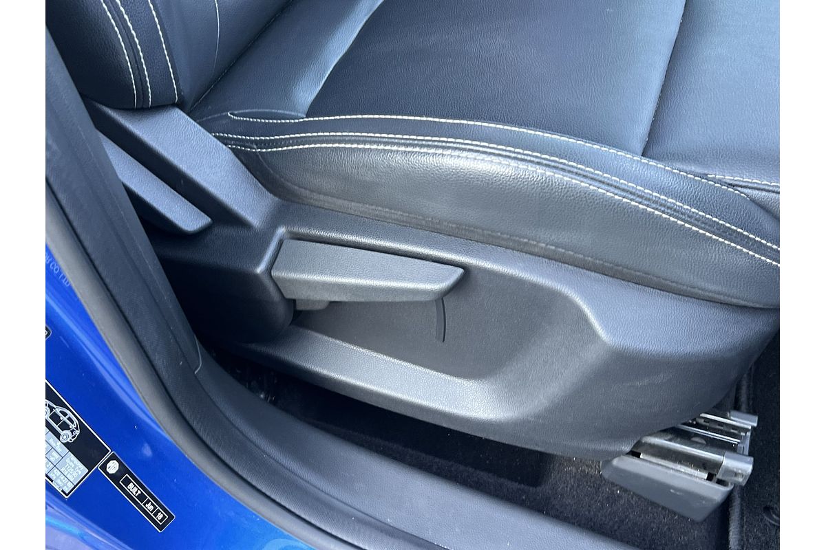 2018 MG ZS Essence AZS1