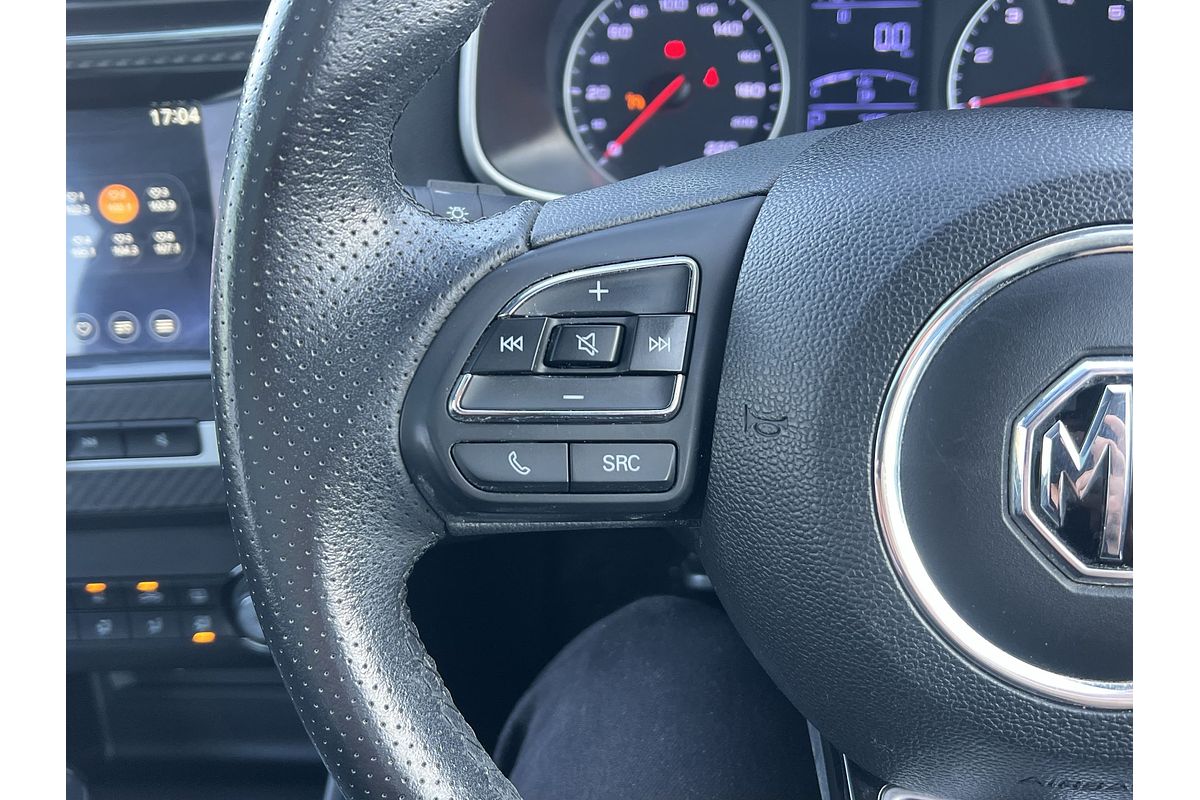 2018 MG ZS Essence AZS1