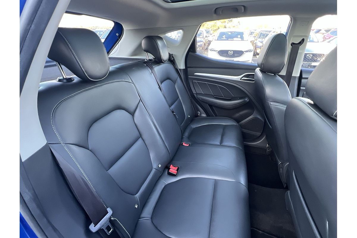 2018 MG ZS Essence AZS1