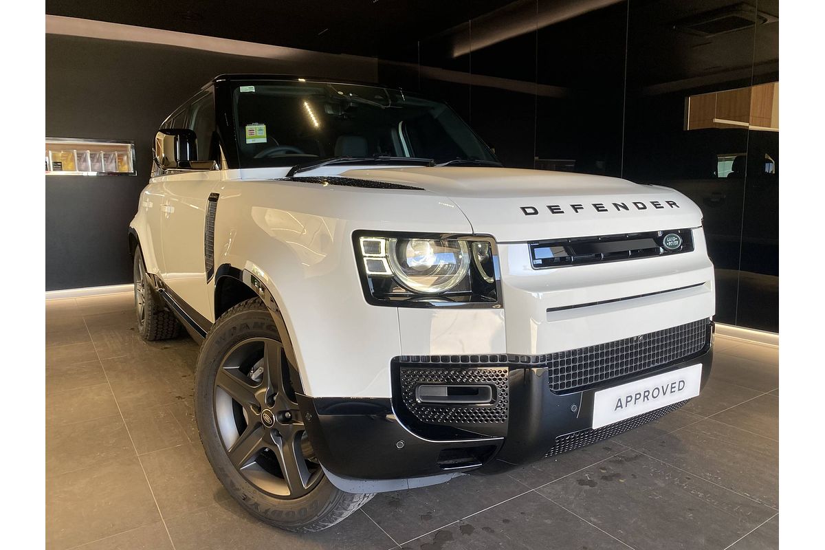 2025 Land Rover Defender 110 D350 X-Dynamic SE L663