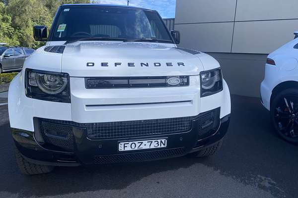 2025 Land Rover Defender 110 D350 X-Dynamic SE L663