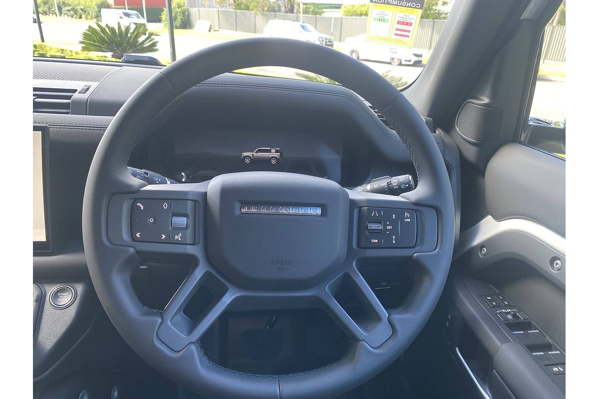 2025 Land Rover Defender 110 D350 X-Dynamic SE L663